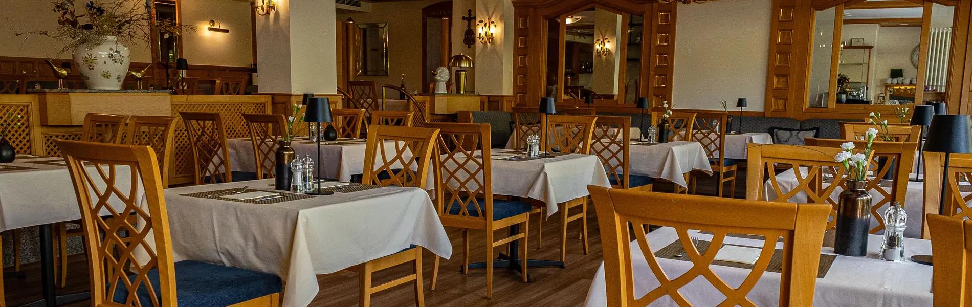 Ausschnitt der Speisekarte im Restaurant Bad Krozingen mit regionalen Gerichten